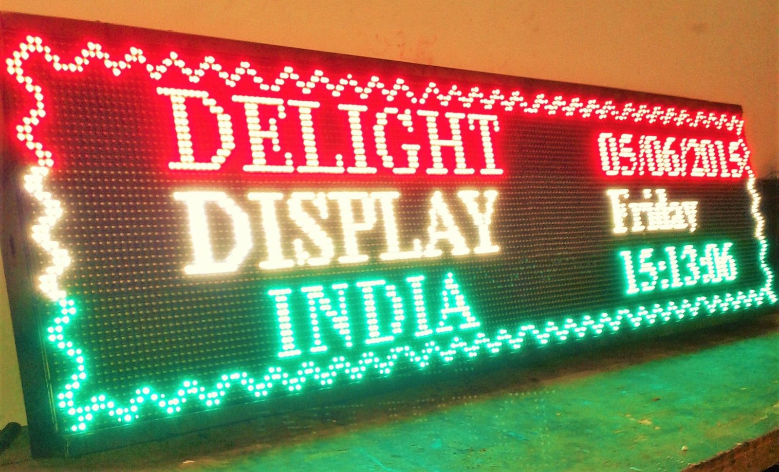 Running signboard Manufacturer